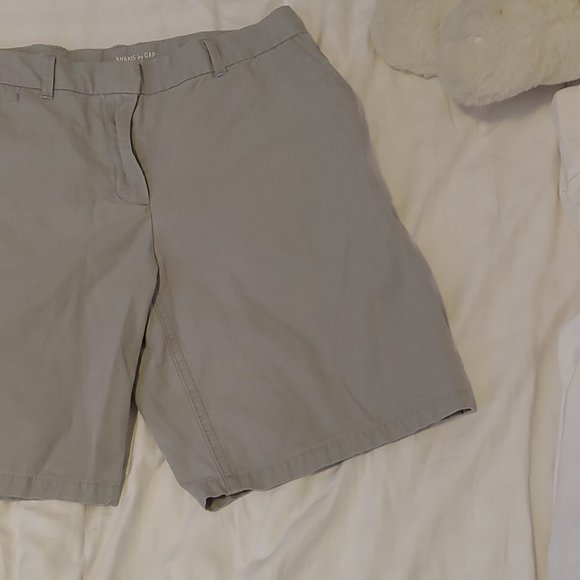 Gap Boyfriend roll-up shorts gray size 6 - Picture 7 of 7